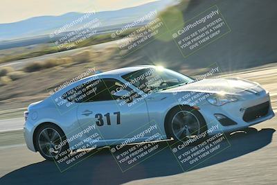 media/Dec-13-2025-Extreme Speed (Sat) [[d129ecb0b9]]/Beginner/Session 3 (Turn 5)/